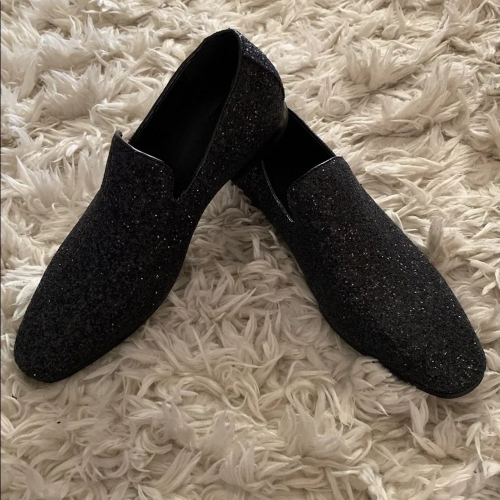 Dress shoes